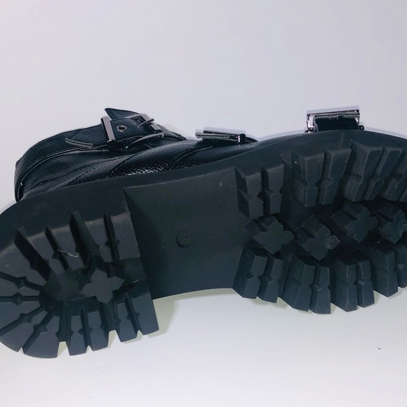 NWOB Nasty Gal vegan leather booties - Picture 3 of 6